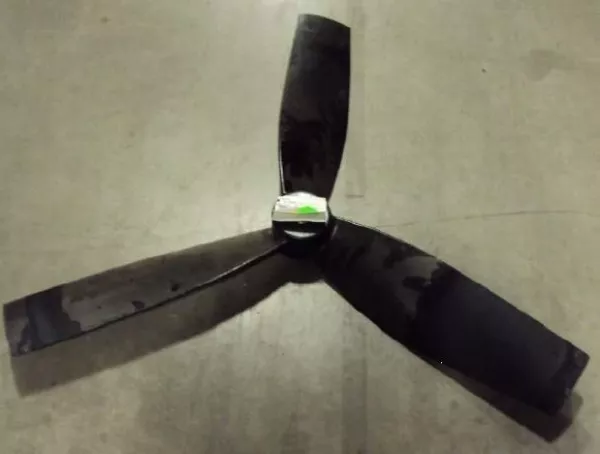 AP 50" Fan Prop