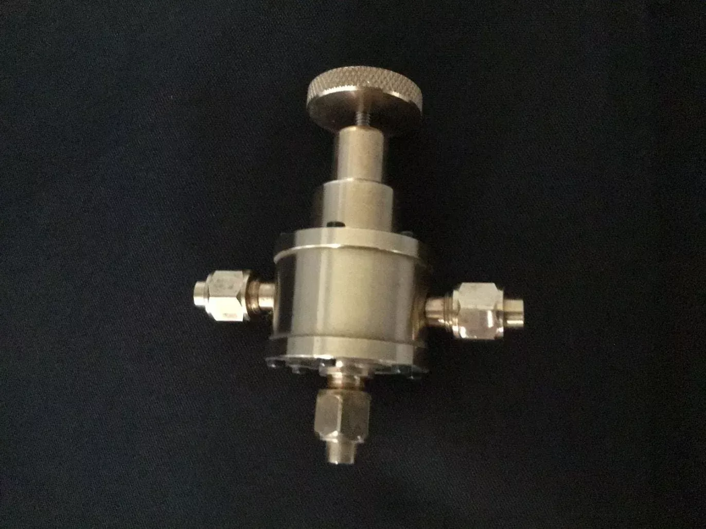 BIX 029-1 - Automatic Boiler Pressure Regulator 5-30 PSI