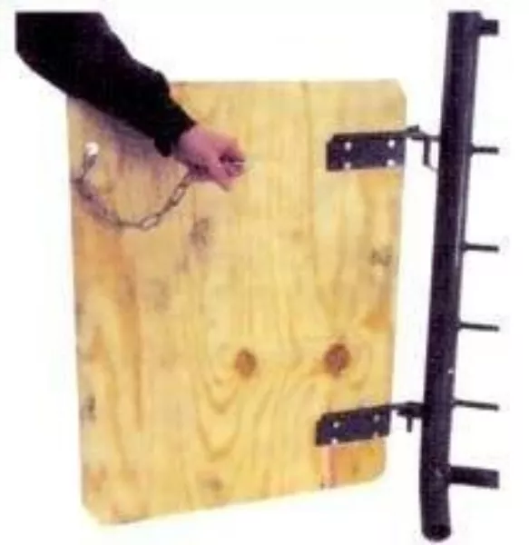 Chase gate kit for gestation stalls