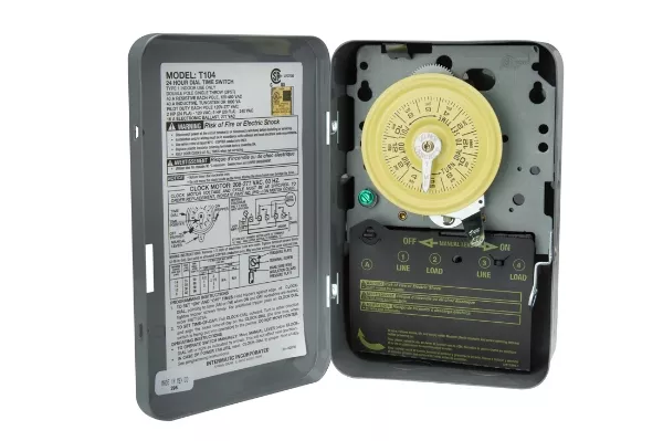 Intermatic 24 HR Timer Switch 240V, Metal Case