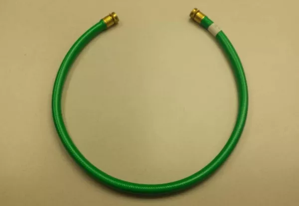 Medicator Installation Hose - 3/4" x 4'