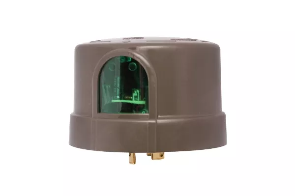 Photocell for Dusk-to-Dawn Outdoor Light