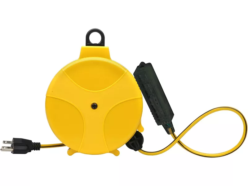 Woods Designers Edge E315 Retractable Extension Cord Reel